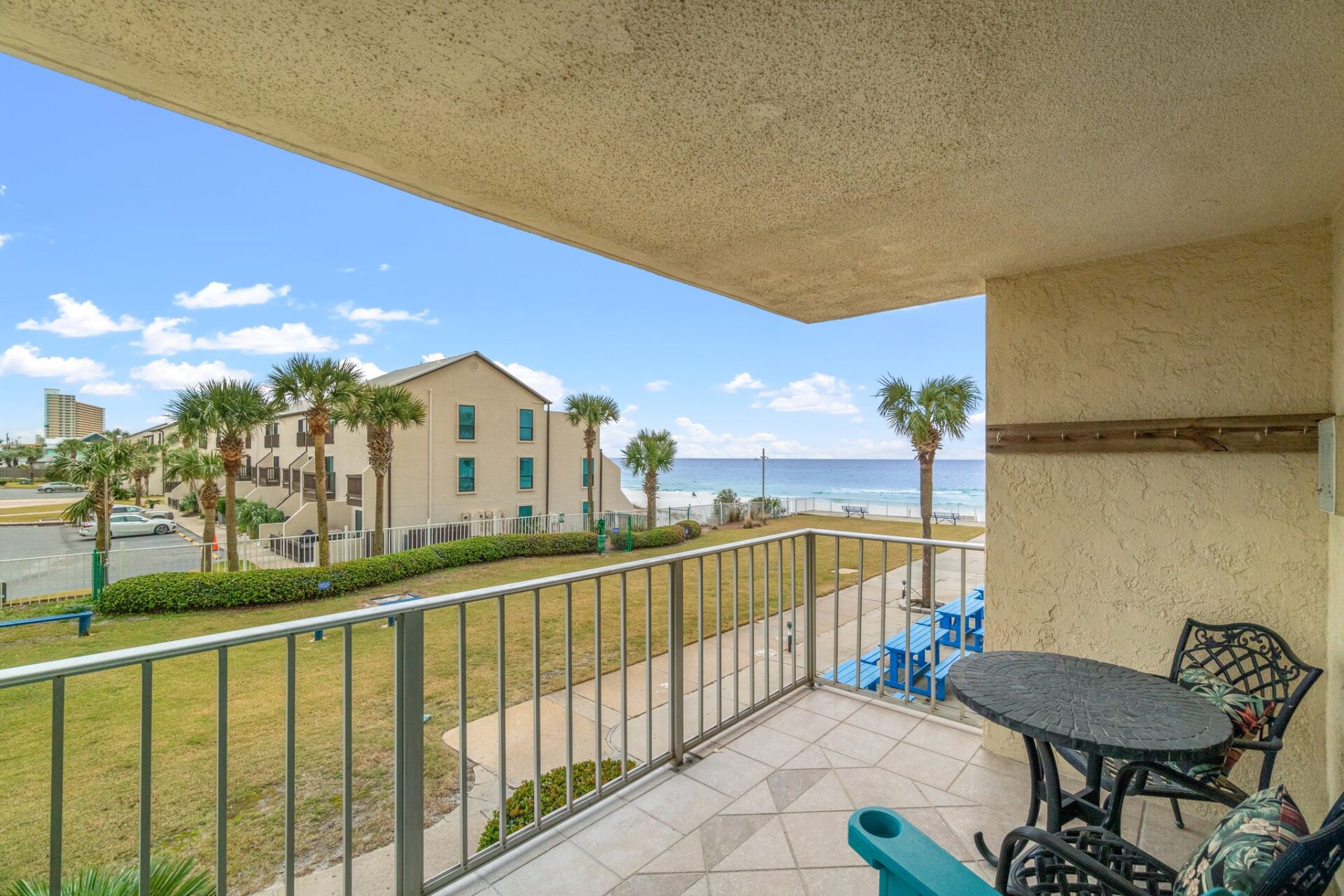 REGENCY TOWERS CONVENIENT 2ND FLOOR - Vacation Rentals By Owner Panama