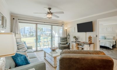Sand Dollar Villa – close to beach, lagoon pool, convention